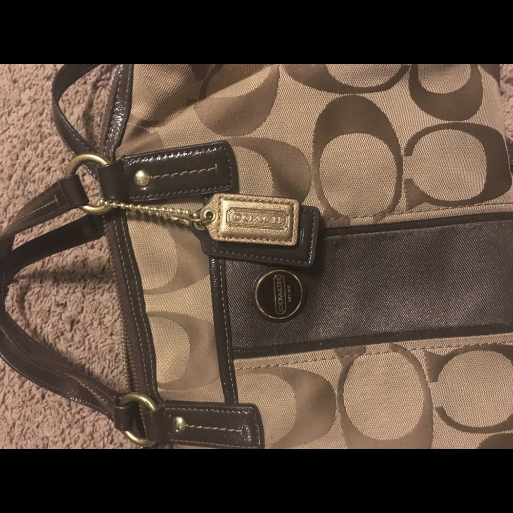 SOLD-Coach purse - Picture 3 of 6
